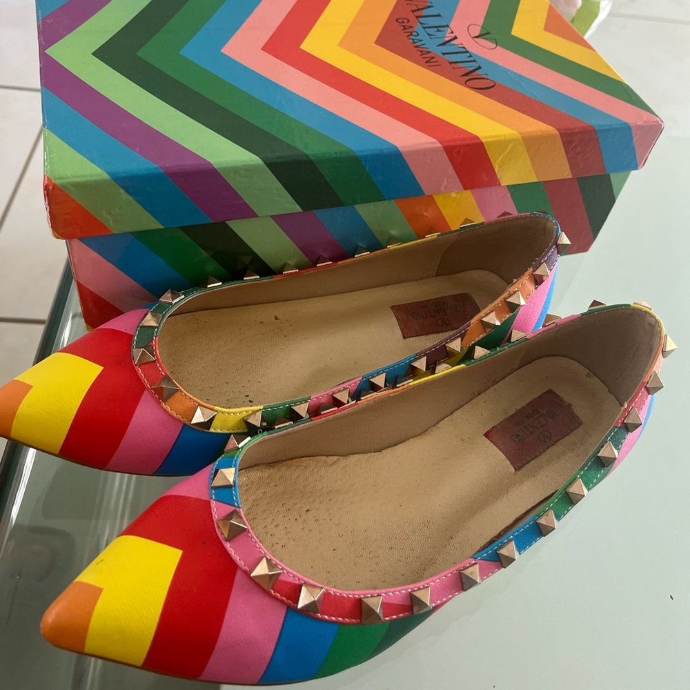 Preowned Valentino shoes sz8